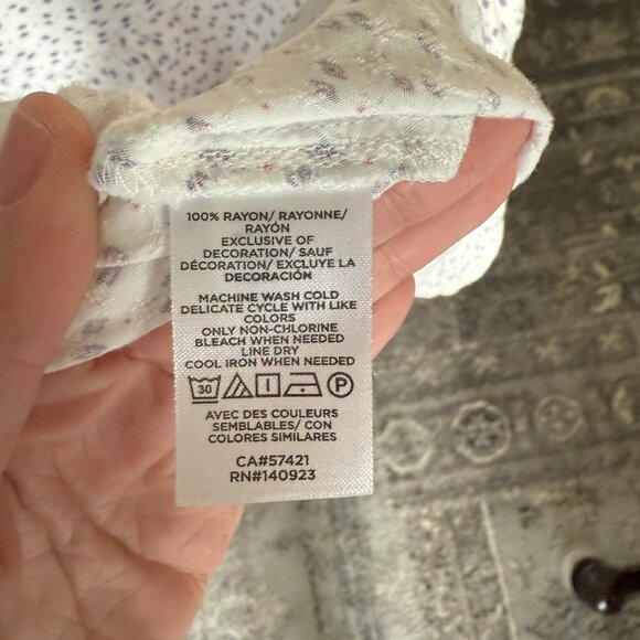 LOFT Outlet Women’s White Long Sleeve Tunic Blouse – Size XL - Picture 6 of 6